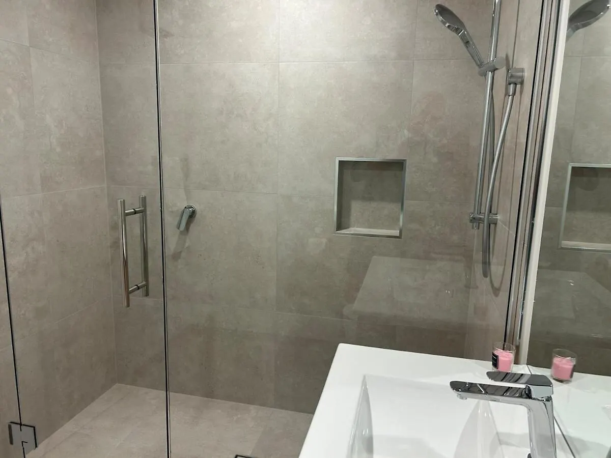 Better Than The Rest - Central City Luxury Christchurch Apartment